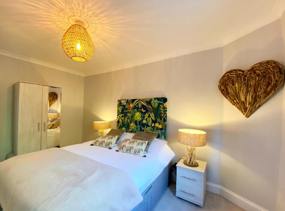 Meadfoot Bay Apartment At Hesketh Crescent Torquay Bagian luar foto