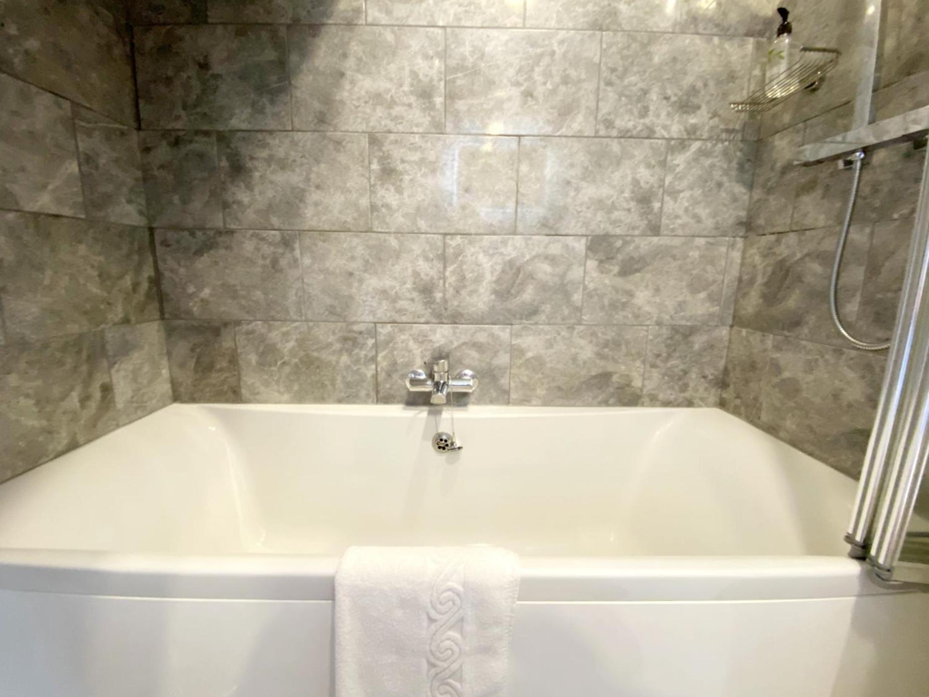 Meadfoot Bay Apartment At Hesketh Crescent Torquay Bagian luar foto